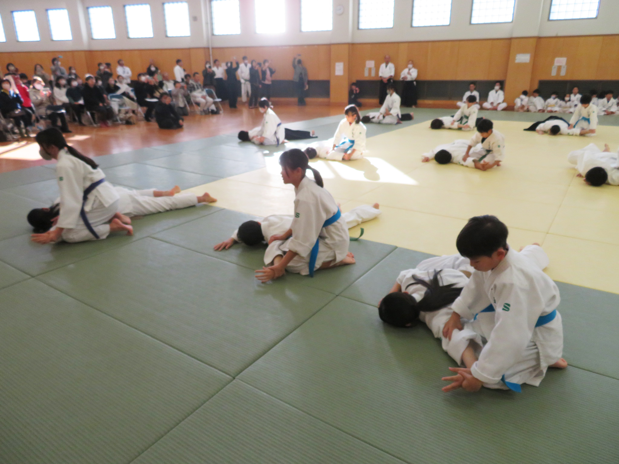 小学生演武（中級クラス）