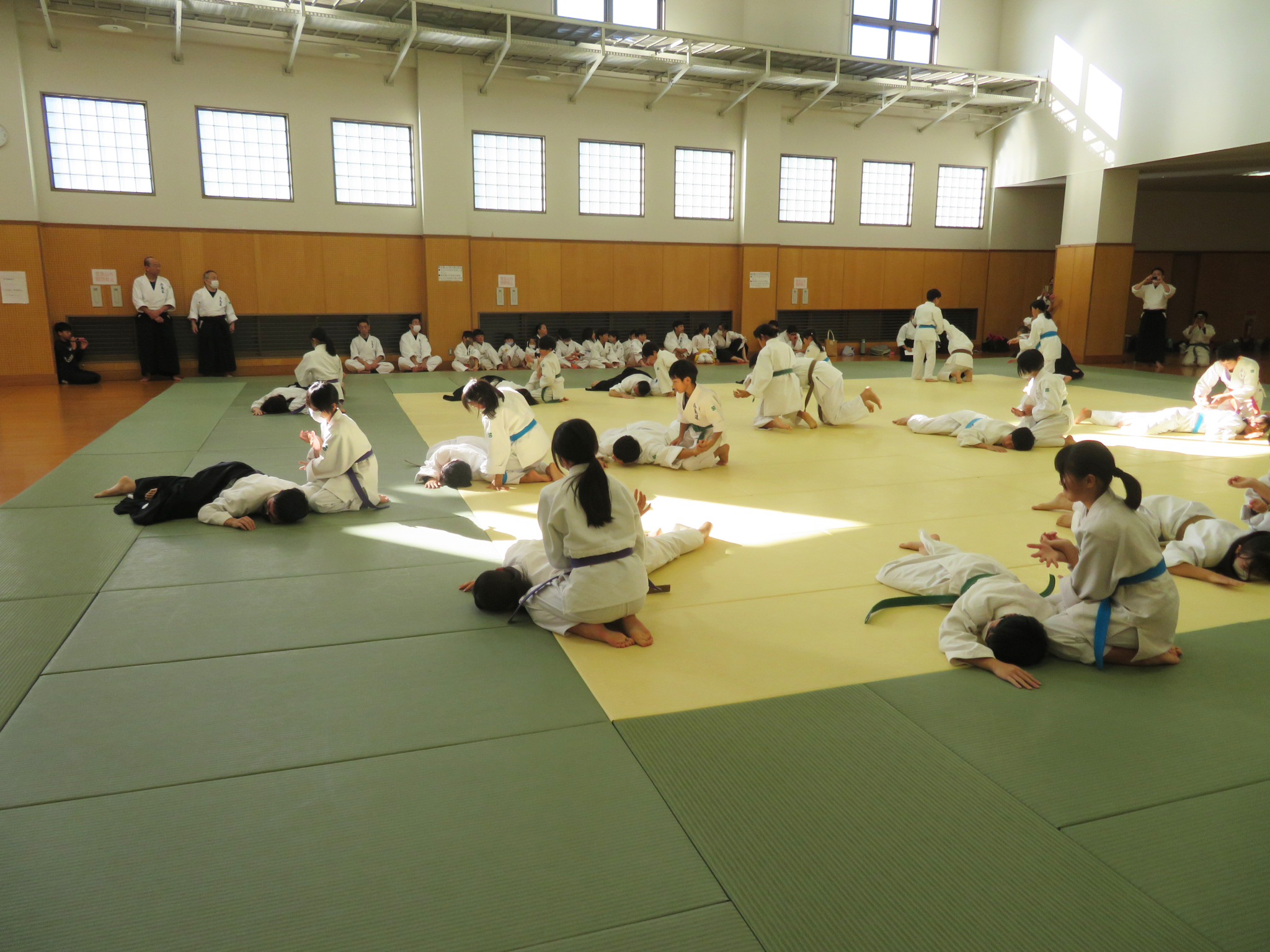 小学生演武（中級クラス）