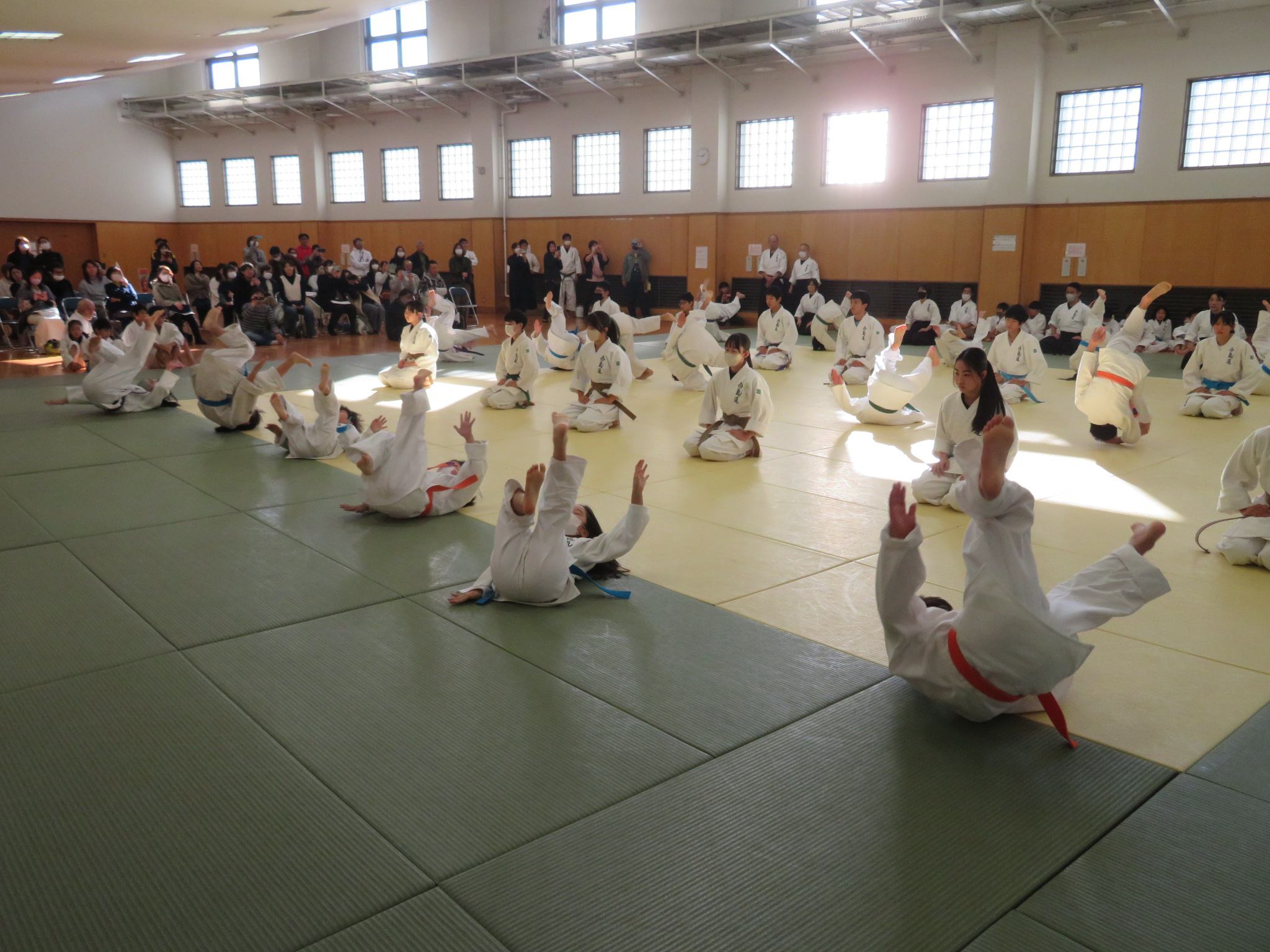 小学生演武（中級クラス）